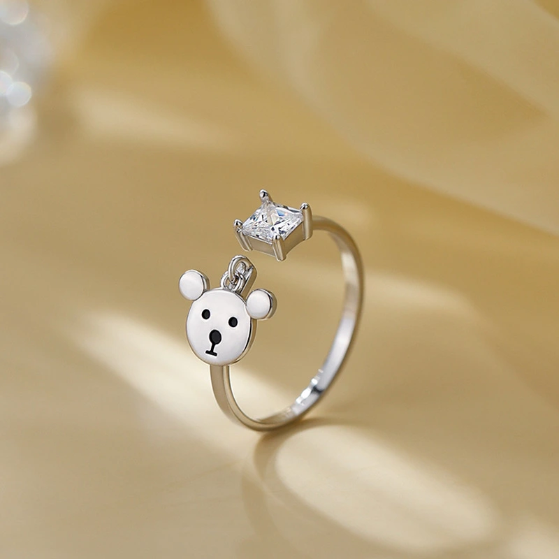 Personalized Vintage Bear Single Diamond Adjustable Ring Simple