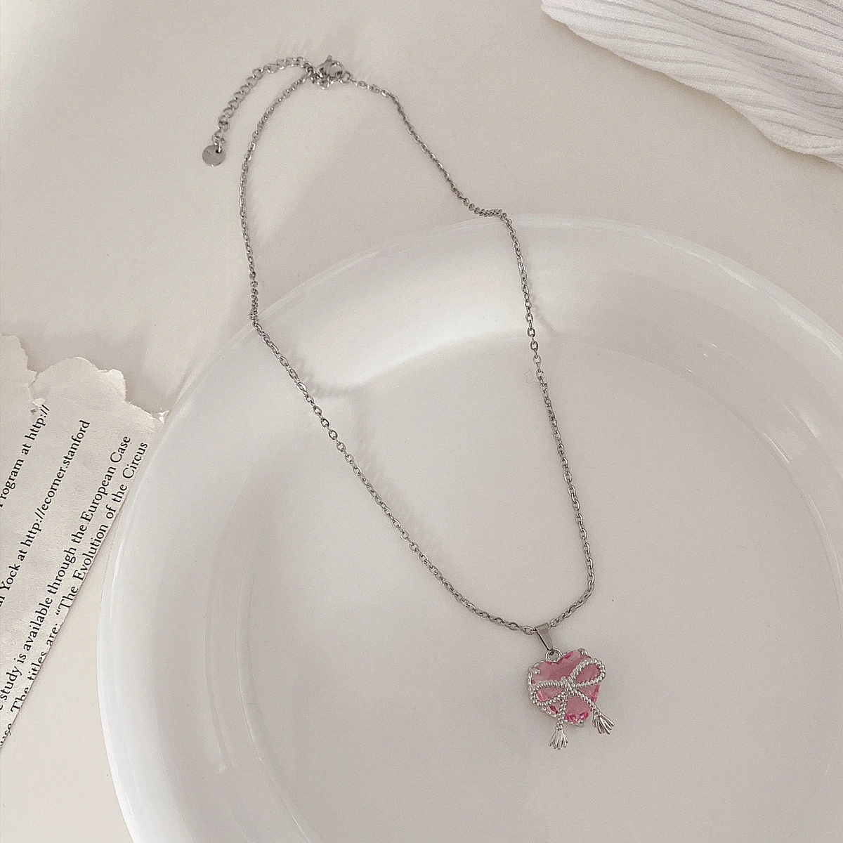 Peach Galaxy Natural Diamond Love Pendant Sweet Design Sense Bowknot Temperament Light Luxury Advanced Necklace