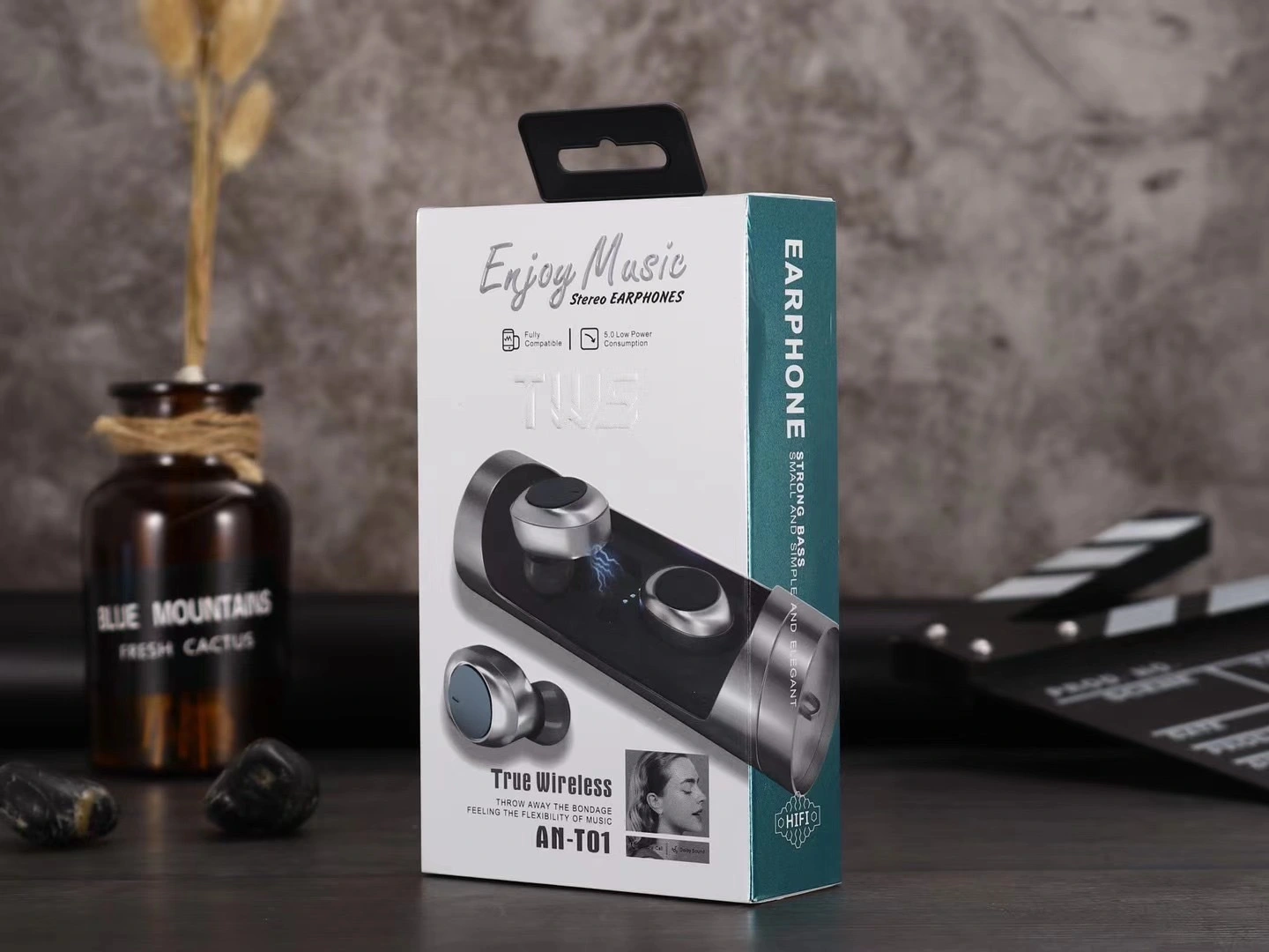 TWS Bluetooth Headset Wireless Binaural Movement