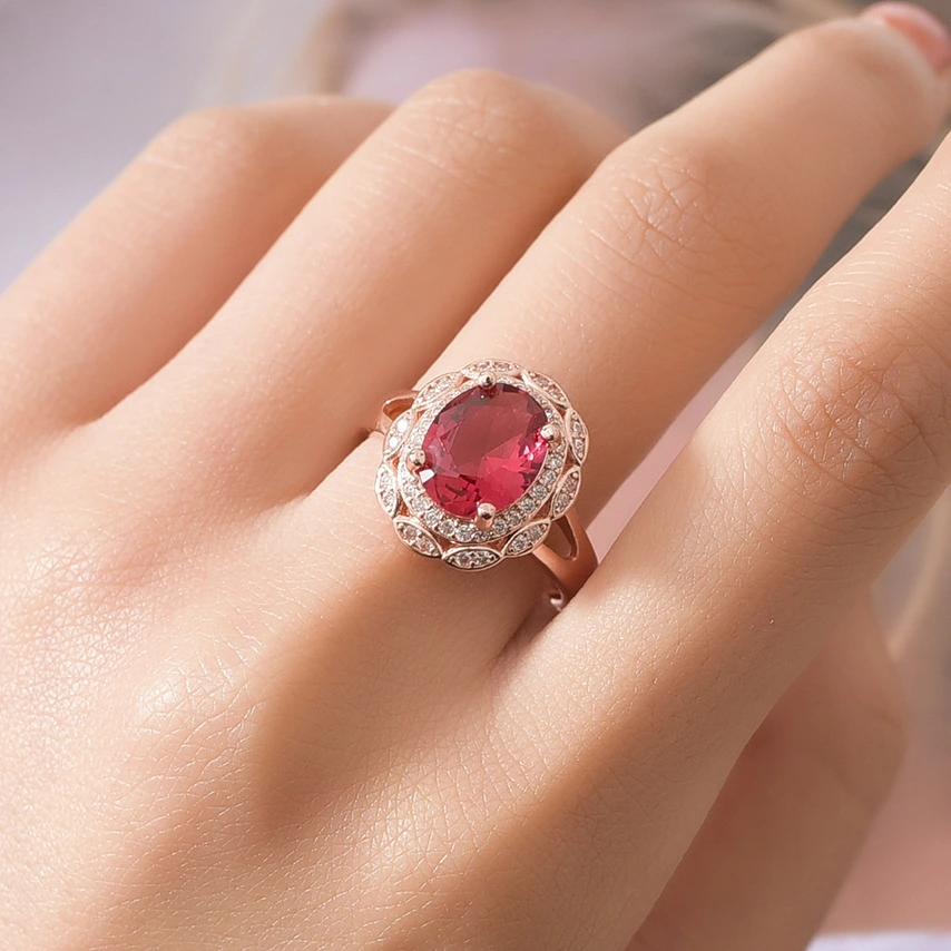 High-end Oval Group Zircon Ring