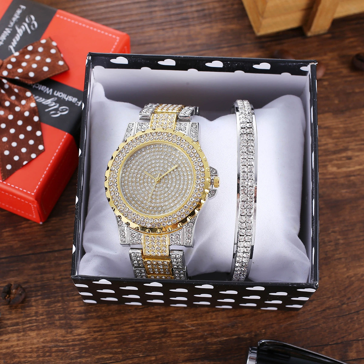 Fashion Diamond Steel Band Quartz Watch