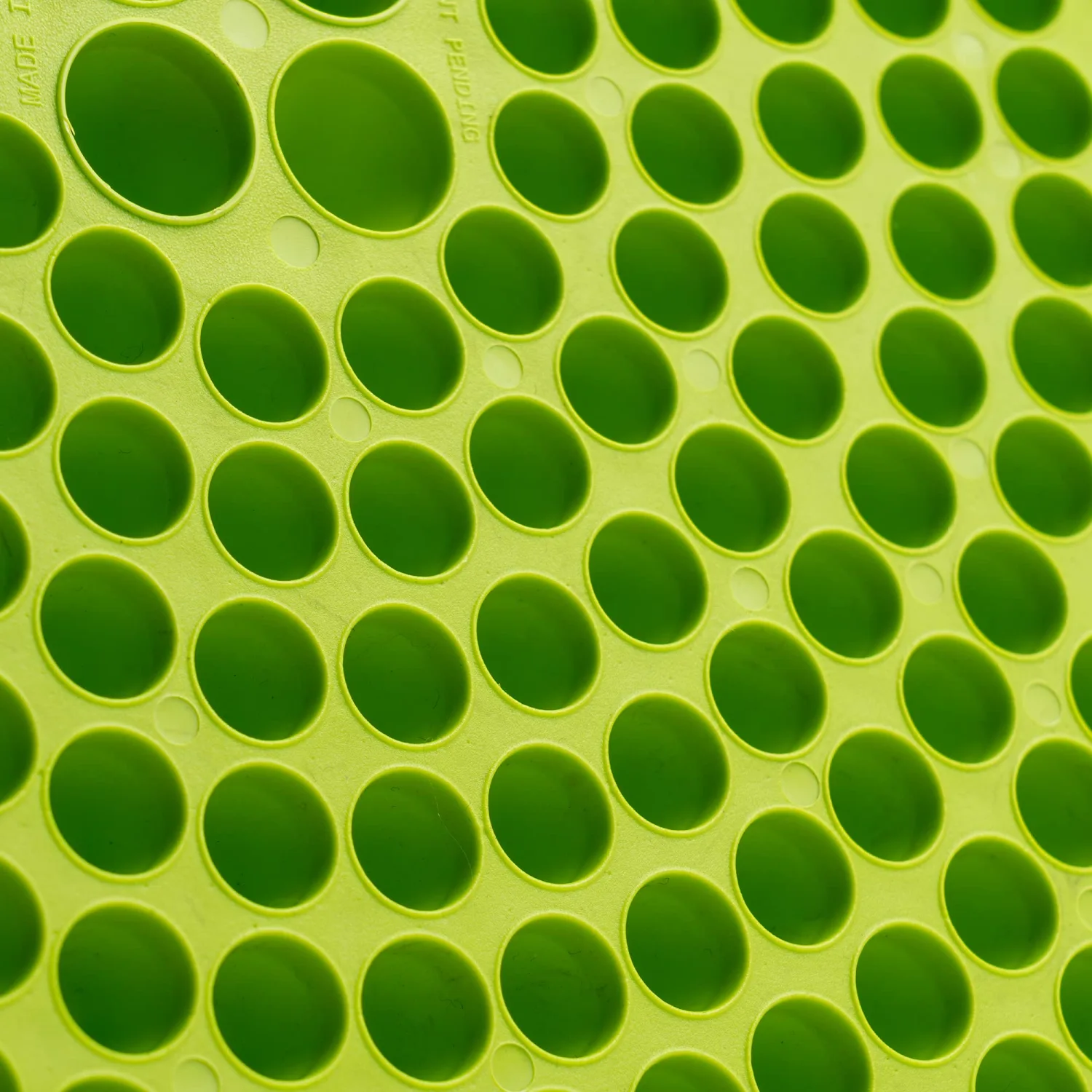 Chemical Guys DIRTTRAP04 Cyclone Dirt Trap Car Wash Bucket Insert Car Wash Filter Removes Dirt and Debris While You Wash (Green) 12" Diameter Great For Washing Cars, Trucks, SUVs, RVs & More