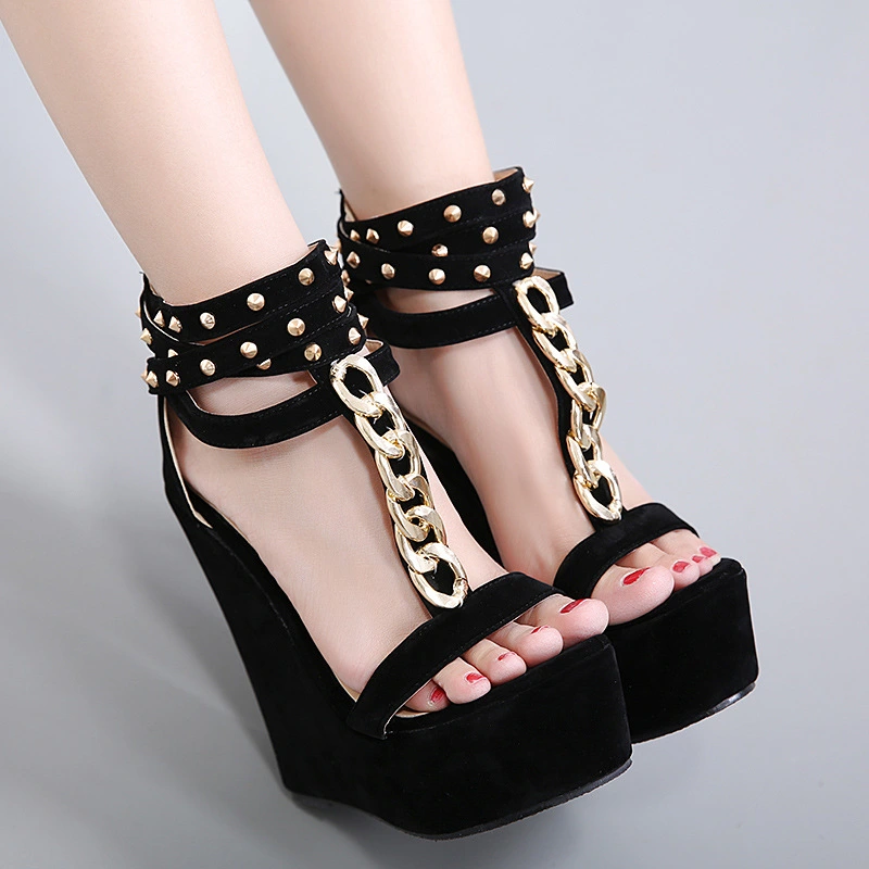 High heeled shoes with metal chain rivets