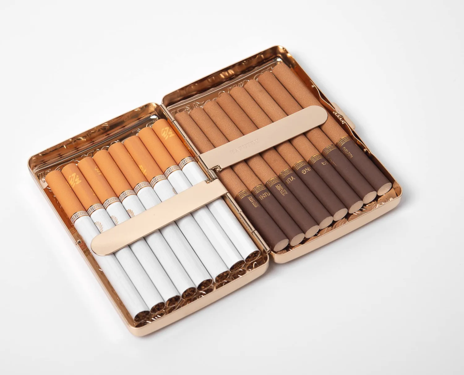 Classic Vintage Metal Cigarette Case/Storage Box, Can Hold 100’s 16 pcs (Champagne Gold)
