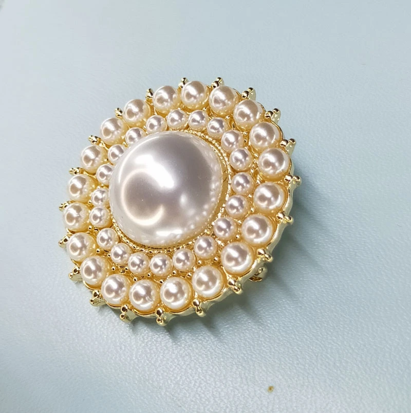 Alloy Round Pearl Brooch Anti-glare Scarf Buckle Pin