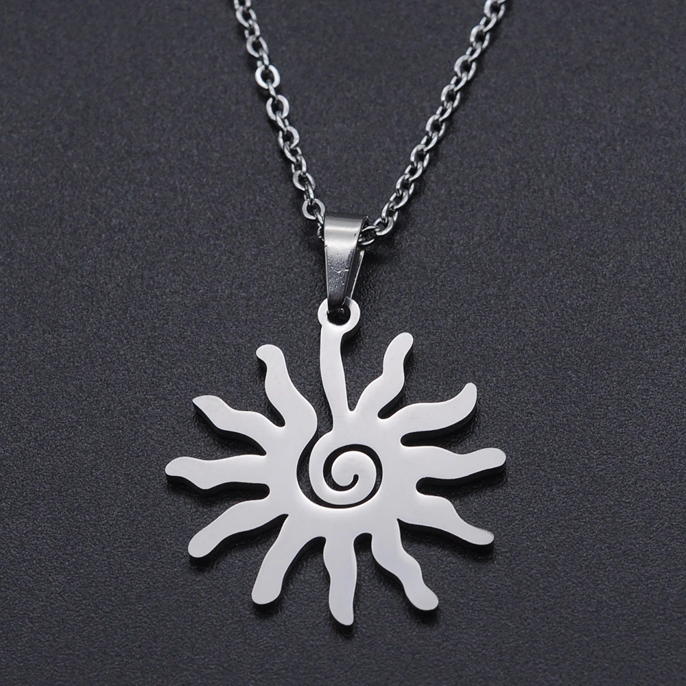 European And American Hot Selling Titanium Steel Sun Necklace Laser Cutting