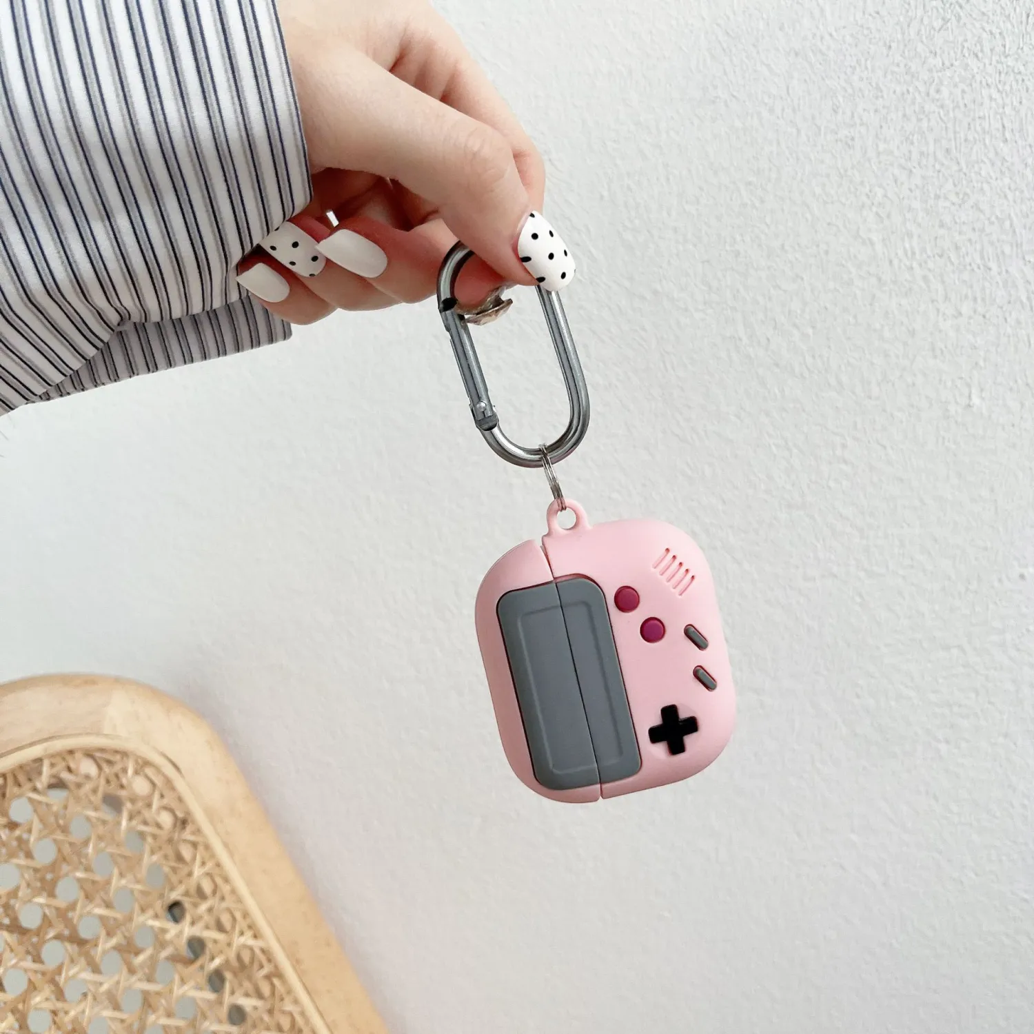 New Personalized Game Machine Bluetooth Headset Protective Cover Split Type