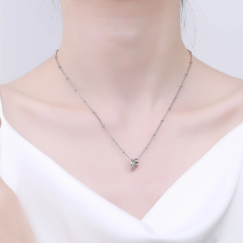 Delicate Three Rings Pendant Necklace