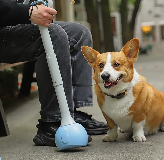 Portable Toilet Picker For Going Out To The Park