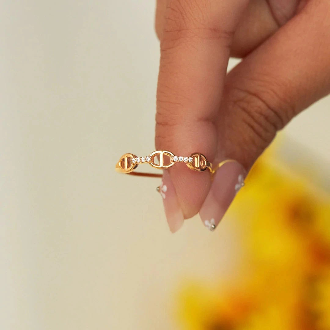 Women's S925 Sterling Silver Chain Ring With Diamonds