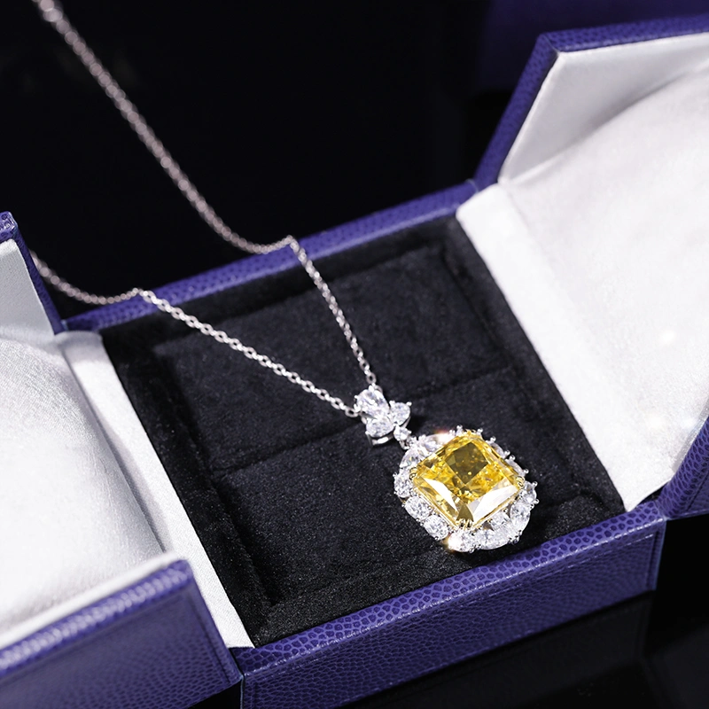 Women's Light Luxury 925 Sterling Silver Moissanite Diamond Necklace