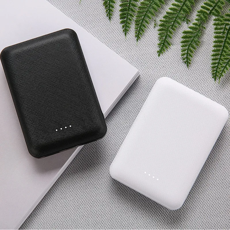 Large capacity ultra-thin power bank