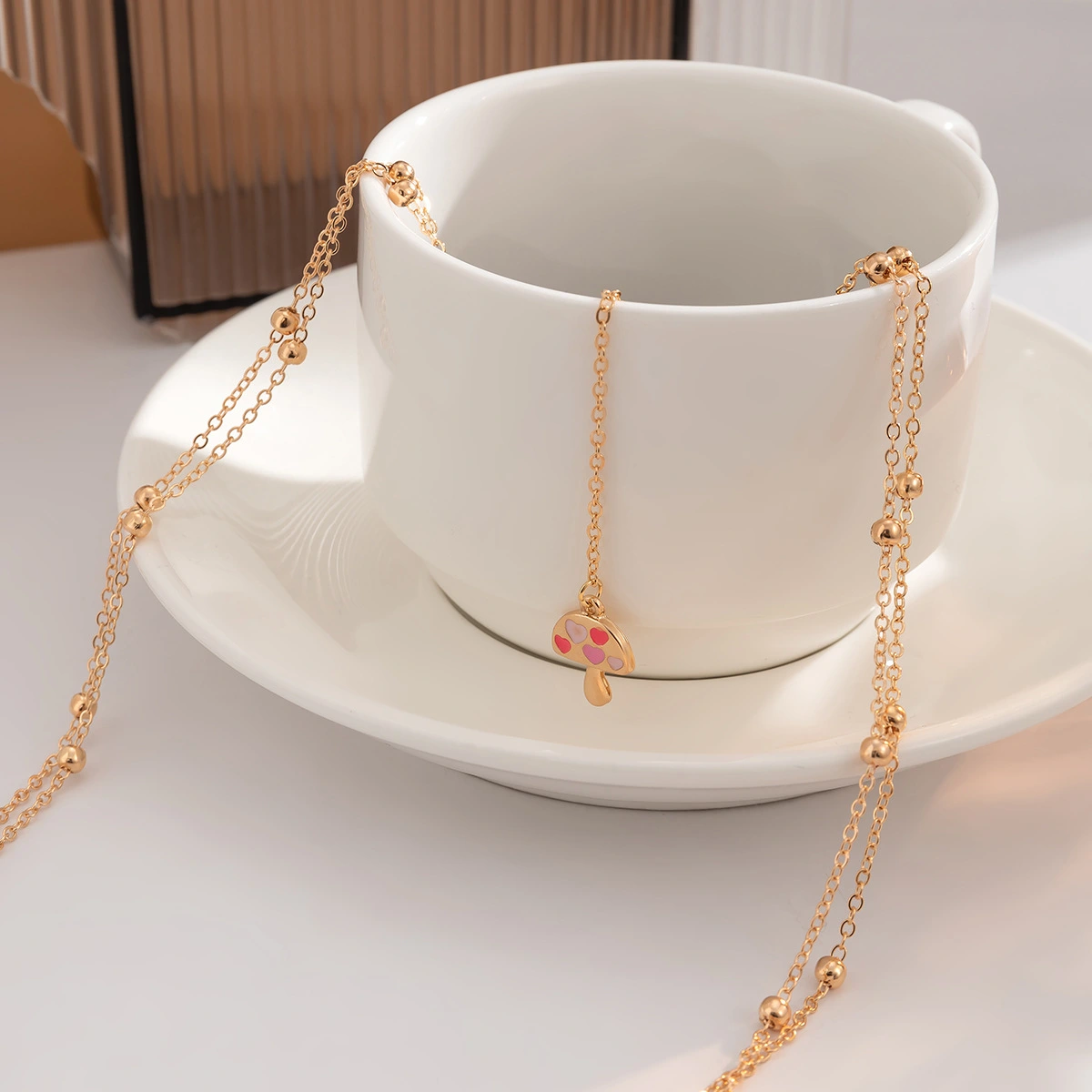 Women's Beach Dripping Mushroom Pendant Thigh Chain