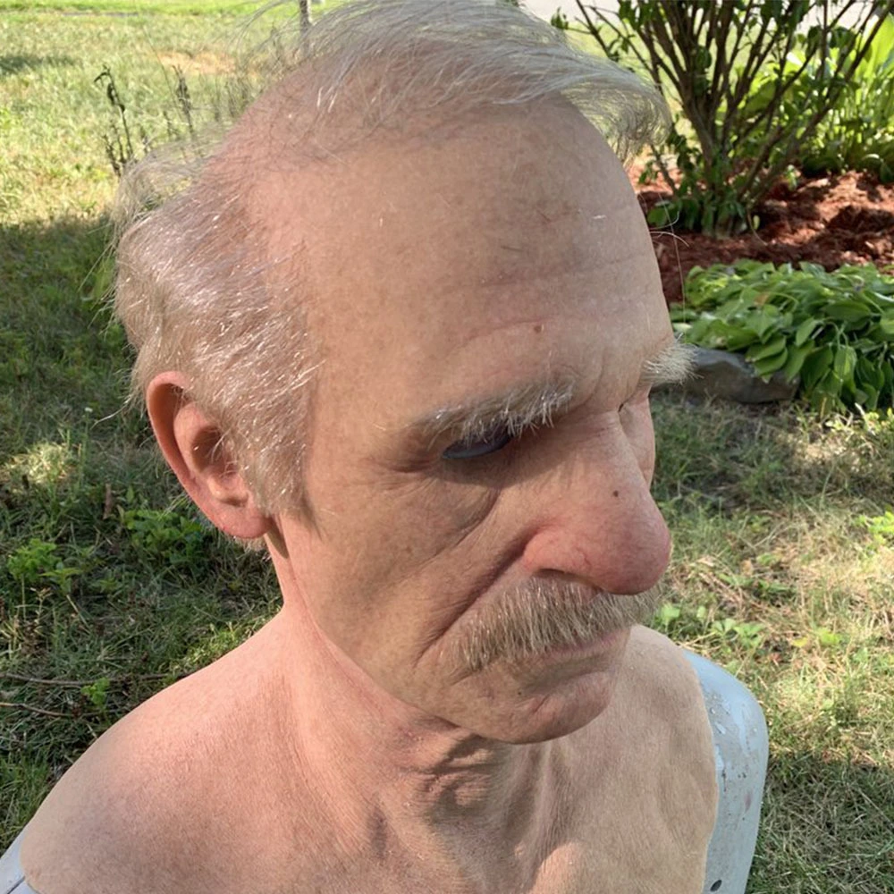 3D realistic headgear for the elderly