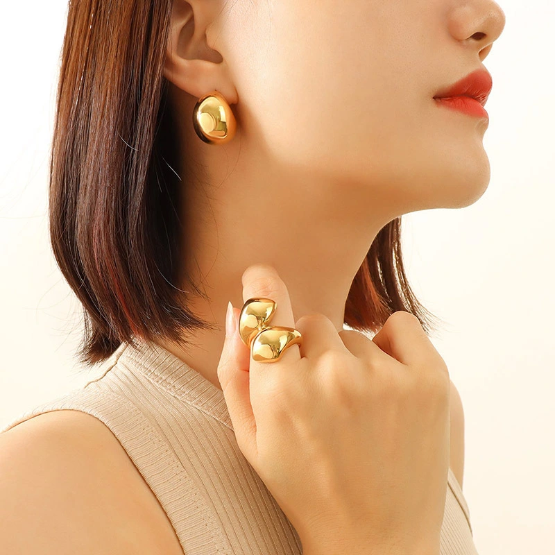 Jewelry Temperament High Sense Retro Hollow Earrings