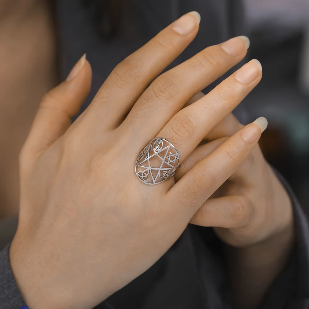 Women's Six-pointed Star Hollow Ring