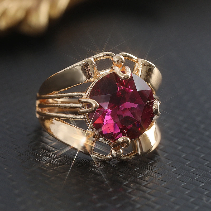 Niche Vintage Red Zircon Ring