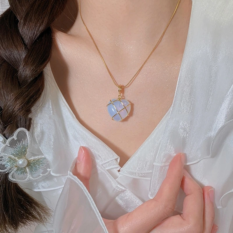 Fashion Moonstone Love Girl Lovely Necklace