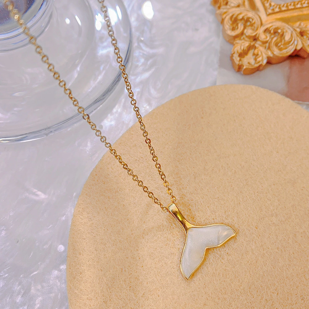 Women's Simple Gold Dripping Fish Tail Pendant Necklace