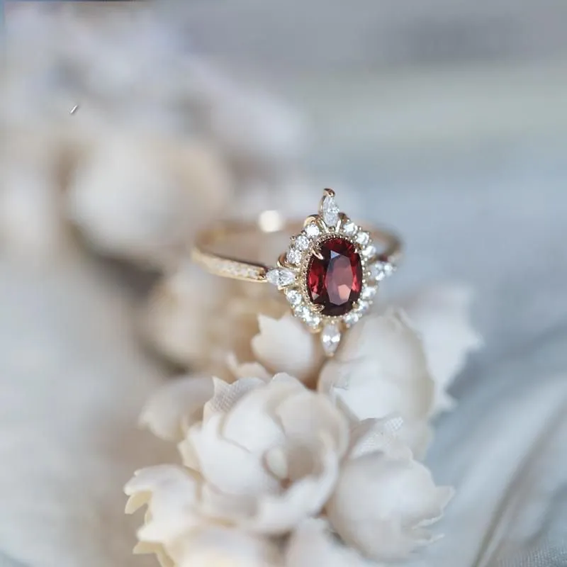 Women's Natural Wine Garnet Ring