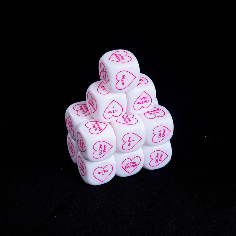 English Couple Printed Dice Round Corner