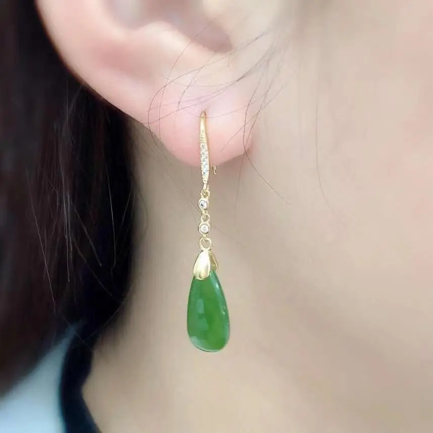 Fashion Trend Green Chalcedony Earrings