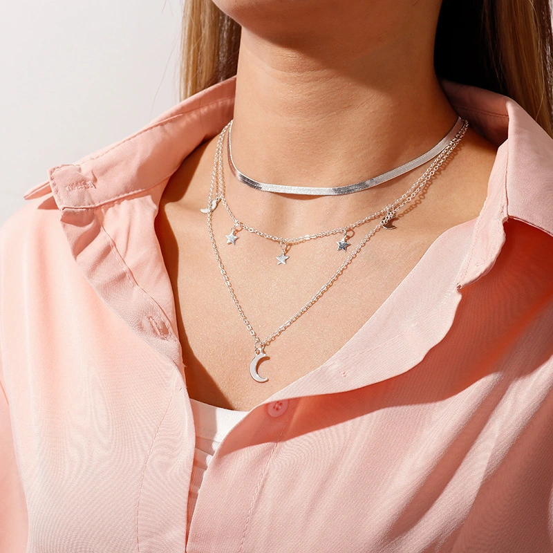 Alloy Pentagram Moon Ladies Necklace
