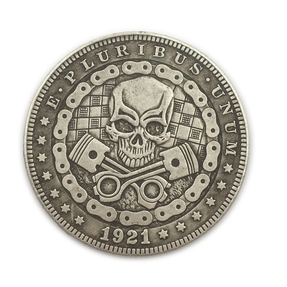 Simple And Creative Wanderer Skull Commemorative Coin