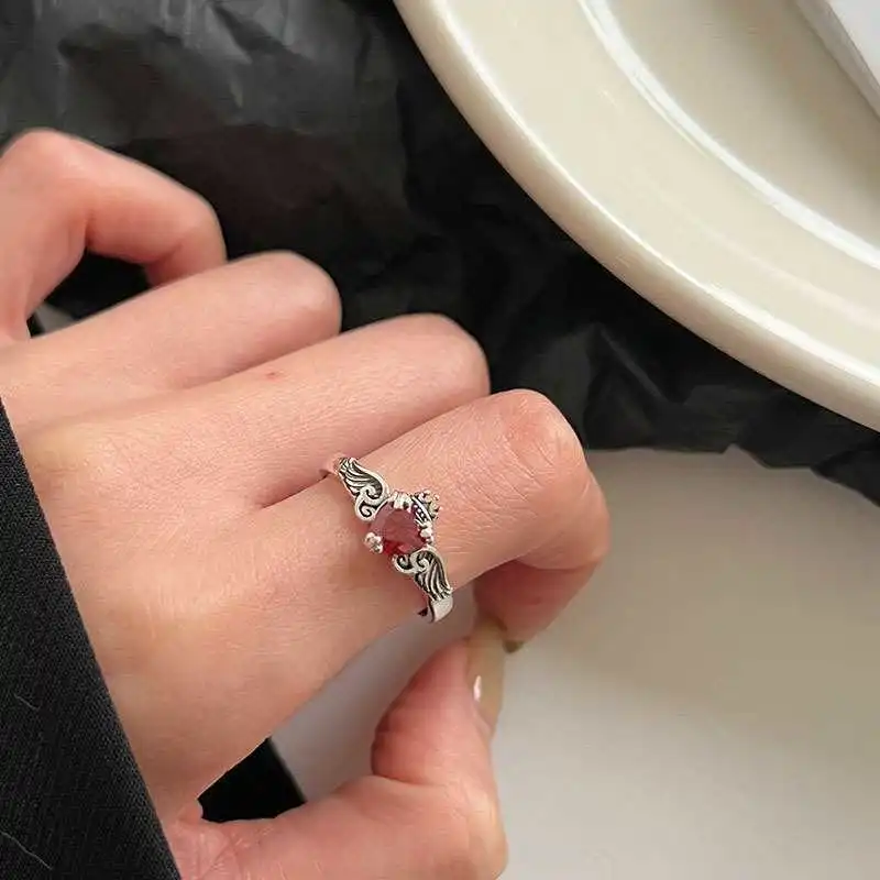 Vintage Heart Shaped Zircon Ring Female
