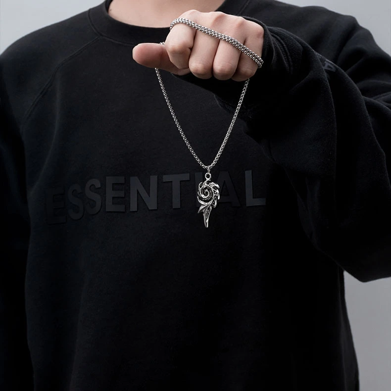 Stylish And Personalized Titanium Steel Versatile Sweater Chain