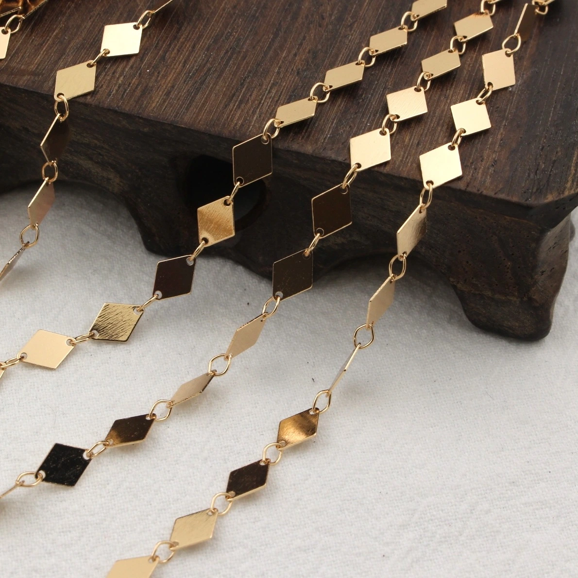 Ancient Pure Copper Square Diamond Hand Chain