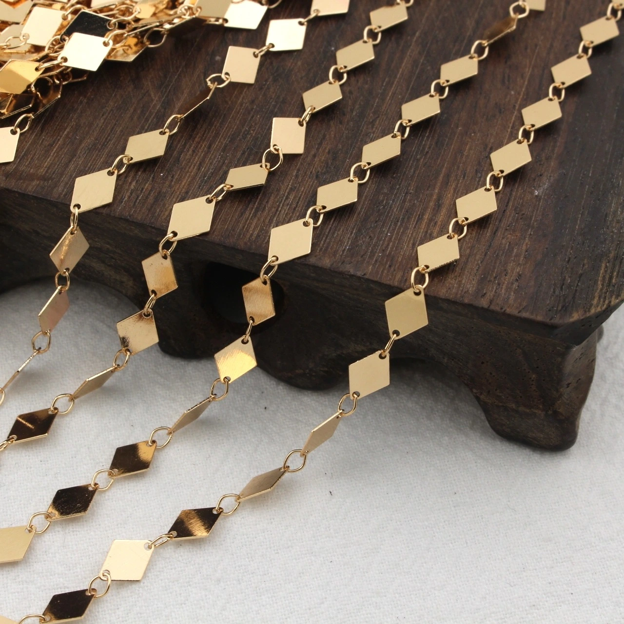 Ancient Pure Copper Square Diamond Hand Chain