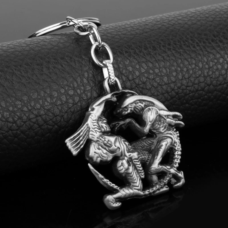 European And American Metal Vintage Keychain Pendant