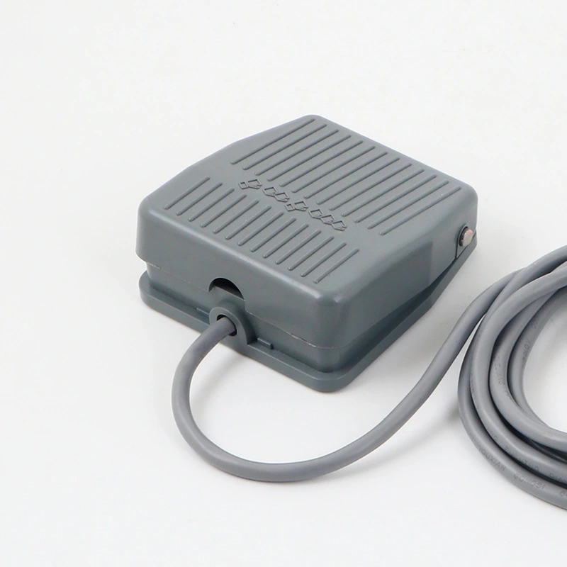 Footswitch FS-201 Pedal Pedal Switch TFS201VFS201 With Line 2M10CM 220V380V