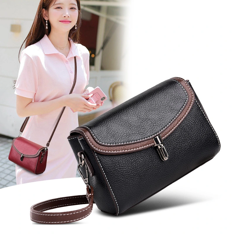 Women's Fashionable And Simple Small Square Bag