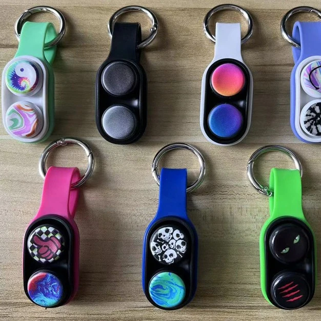 Decompressed Silicone Magnetic Key Chain For Children