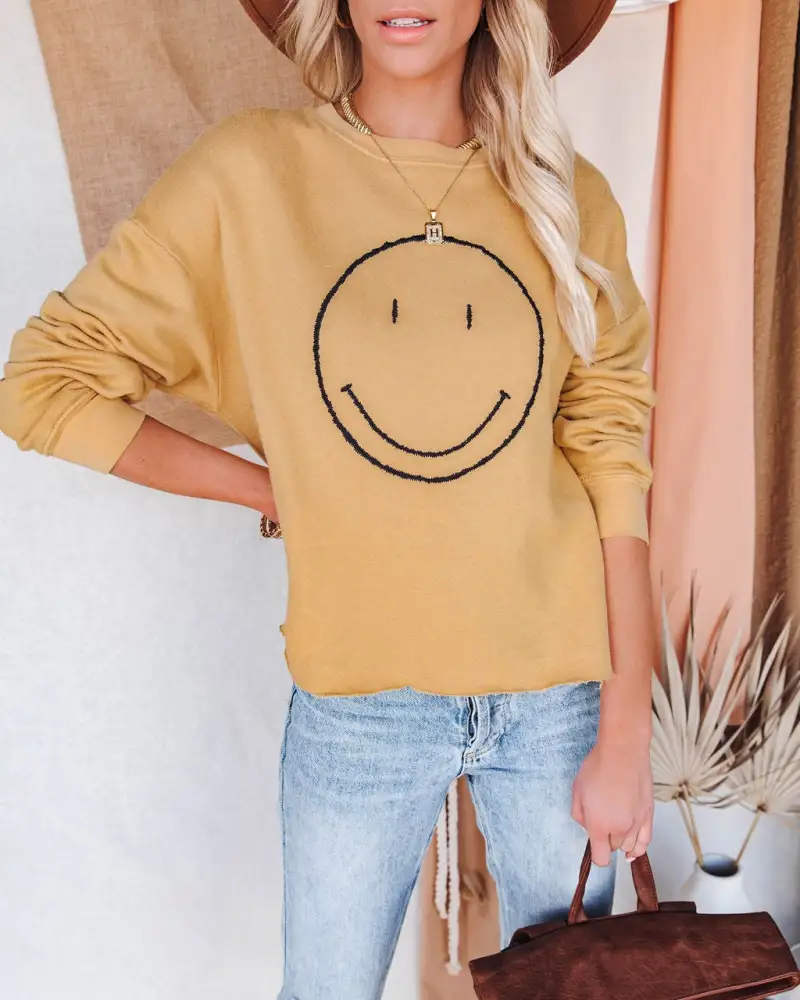 Pepochic Womens Crewneck Happy Face Sweatshirt Casual Long Sleeve Smile Graphic Pullover Tops Shirts