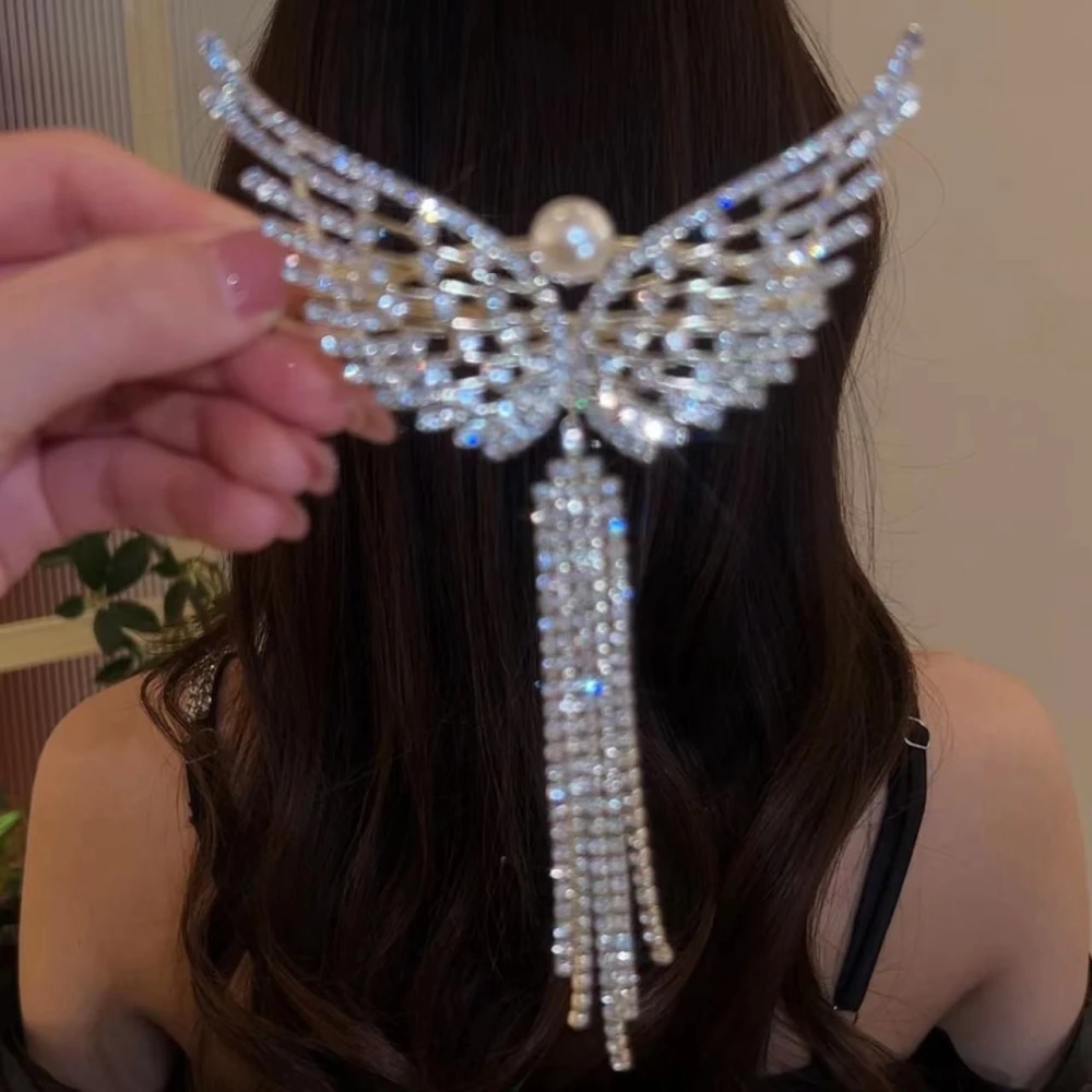 Hollowed Out Butterfly Fringe Hairpin