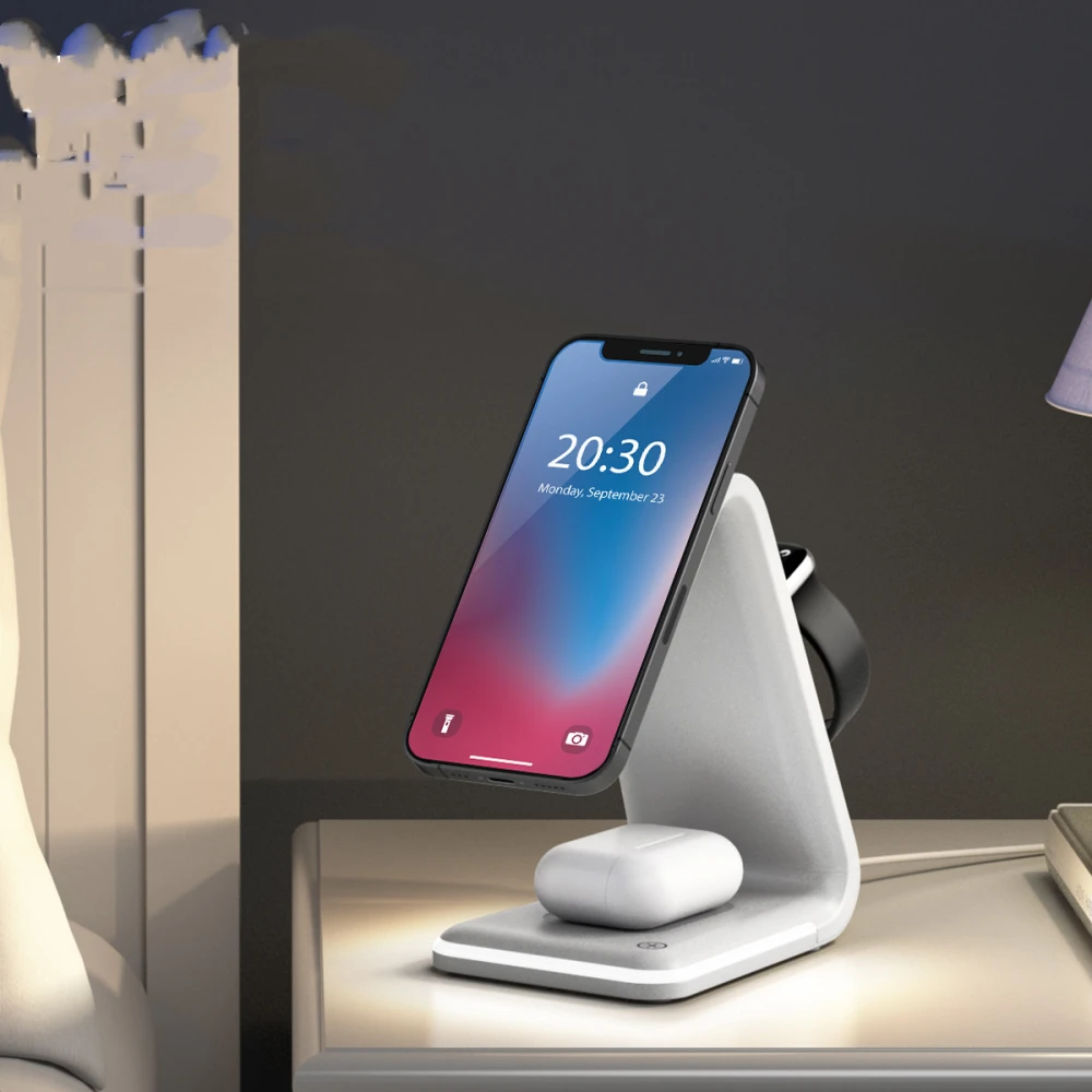 Three In One Wireless Charger Magnetic Attraction