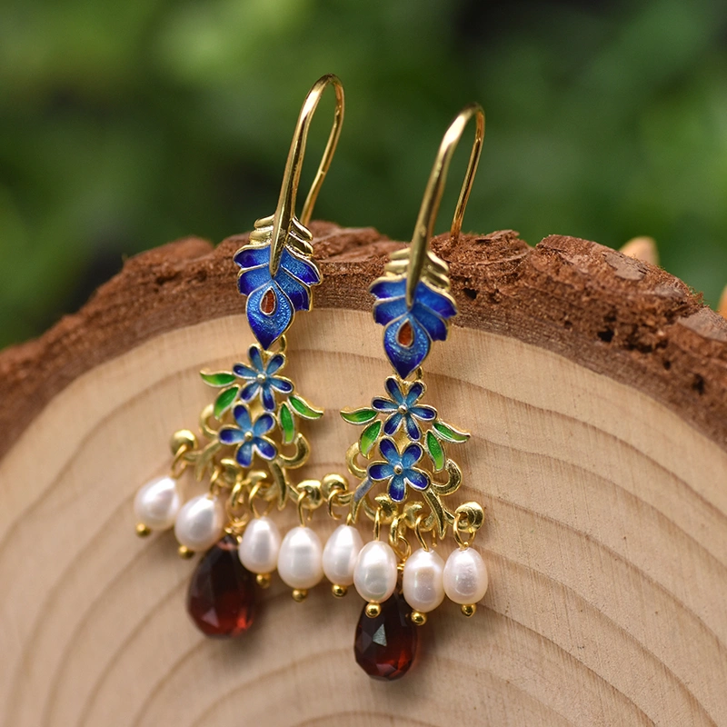 Women's Fashion Vintage Pearl Earrings