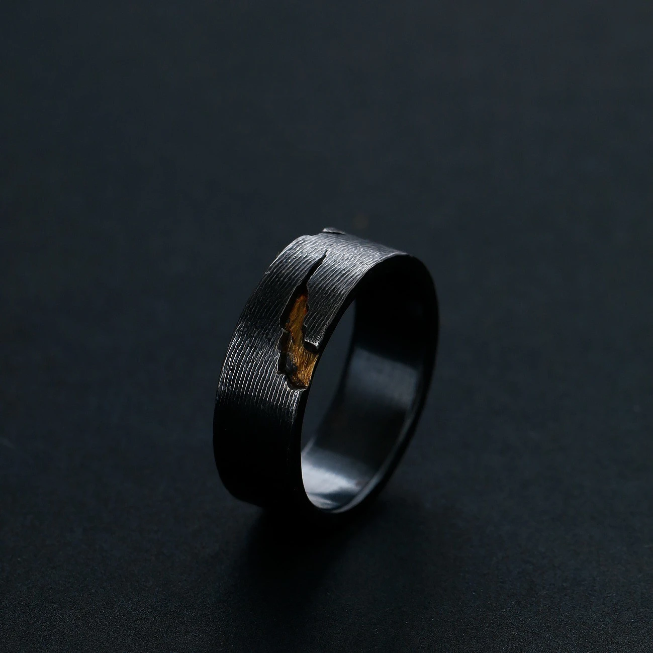 Double Color Gilded Gold Light Mark Ring