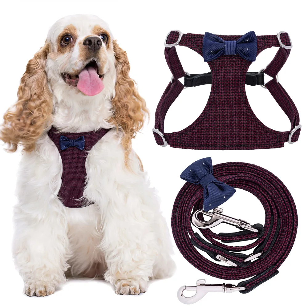 Puppytie No Pull Dog Harness with Multifunction Dog Leash,Soft Adjustable No Choke Escape Proof Pet Harness Vest for Medium Dogs,Plaid deep red,M