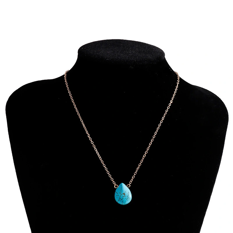Simple Lucky Number 8-word Short Necklace Jewelry