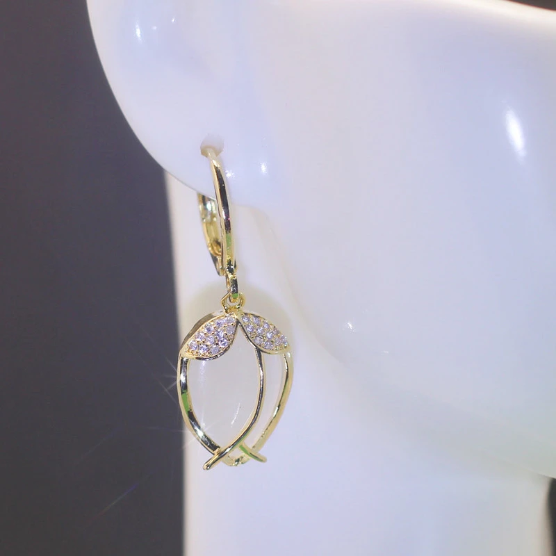 Original Design New Simple Diamond Earrings