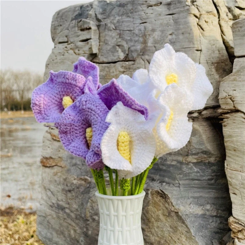 Hand-knitted Calla Lily Simulation Wool Knitting Bouquet