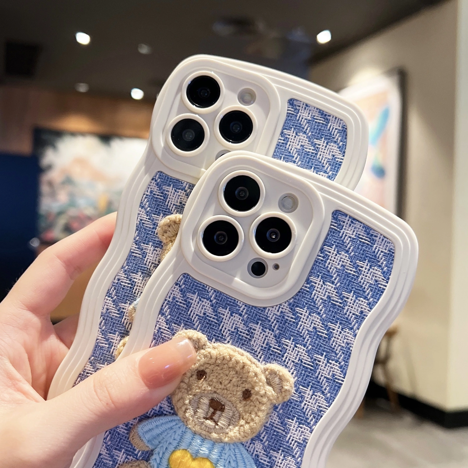 Fashion Three-dimensional Bear Phone Case