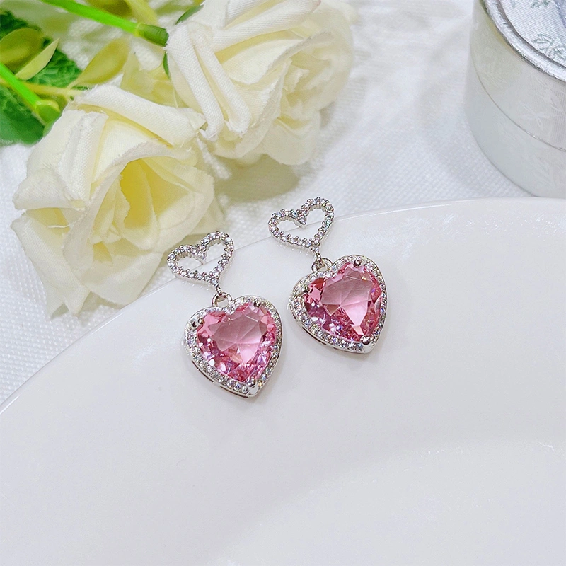 New Light Luxury Premium Feeling Pink Crystal Heart Earrings For Women Girls Niche Design Earrings Birthday Jewellery Gift