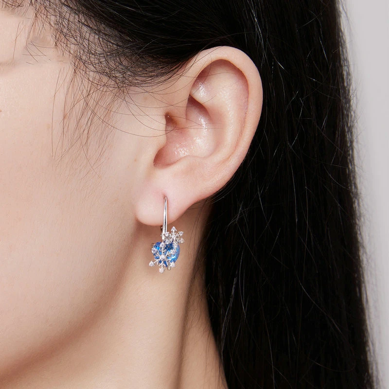 S925 Silver Blue Snowflake Ear Buckle