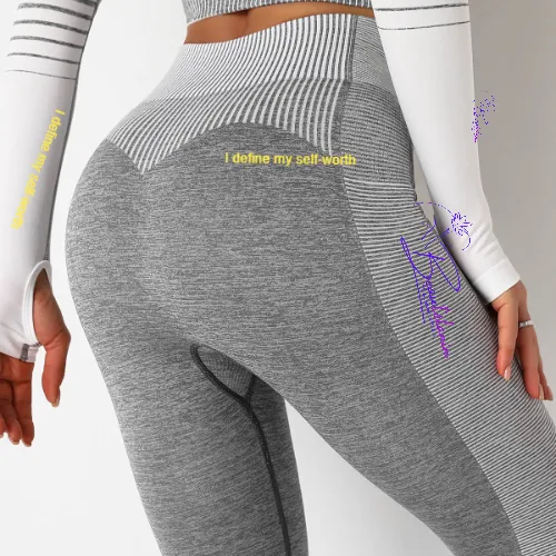 Seamless Stripped Knitted Yoga Fitness Pants