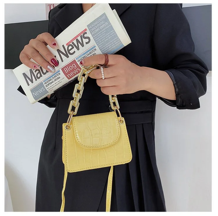 Net red this year popular plaid indentation small bag women 2031 new Korean version of chain decoration single shoulder Messenger women's bag